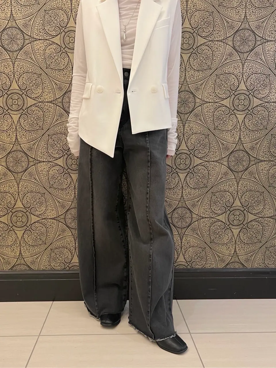 GRACE CONTINENTAL The Banquet 赤坂 梨来 コーディネート画像