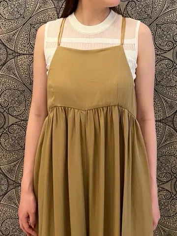 GRACE CONTINENTAL The Banquet 赤坂 梨来 コーディネート画像