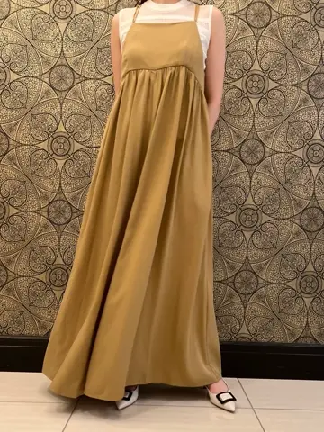 GRACE CONTINENTAL The Banquet 赤坂 梨来 コーディネート画像