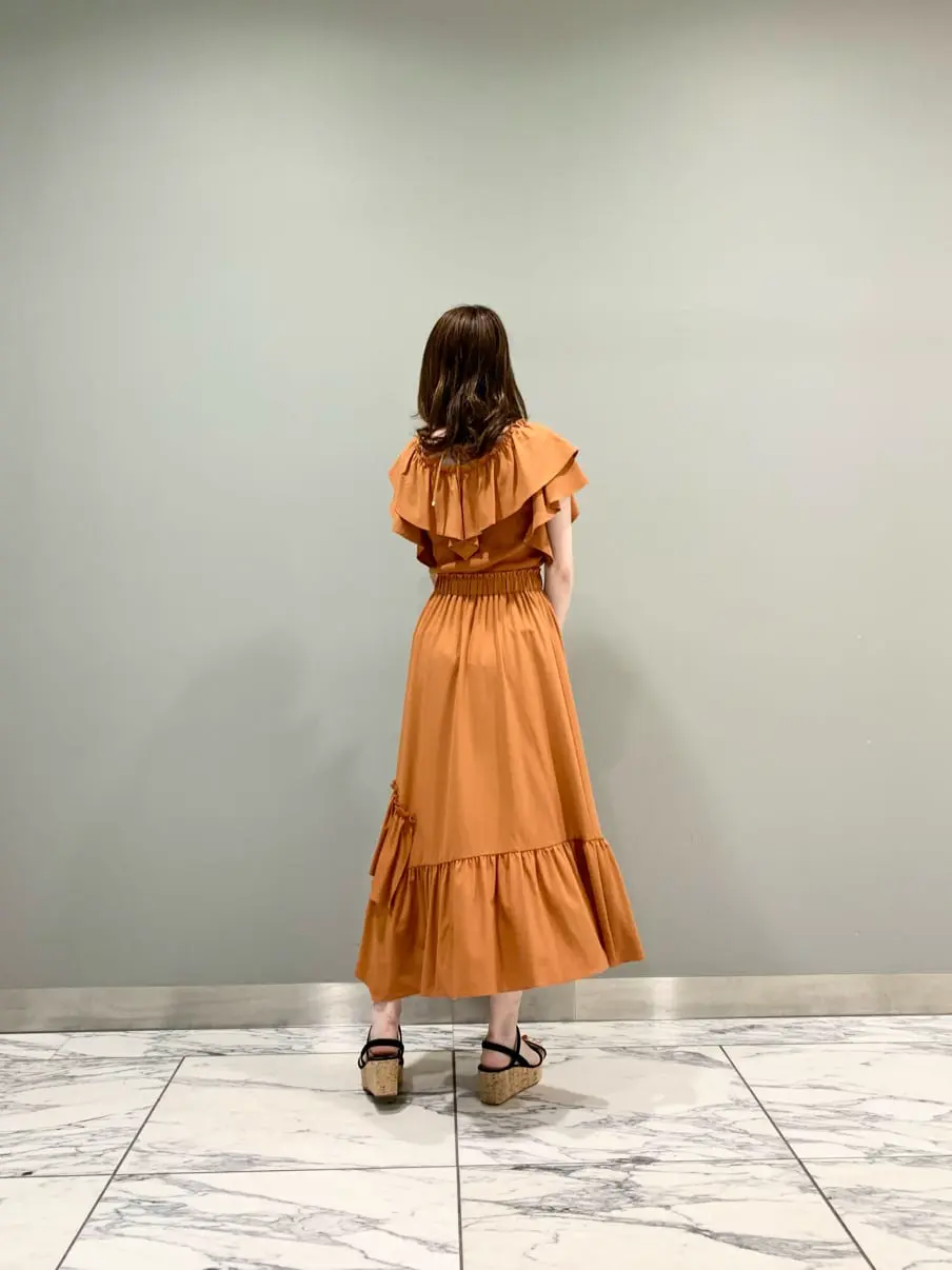 GRACE CONTINENTAL The Banquet eri コーディネート画像