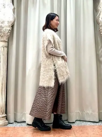 GRACE CONTINENTAL The Banquet eri コーディネート画像