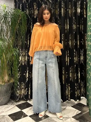 GRACE CONTINENTAL The Banquet 志田　悠 コーディネート画像