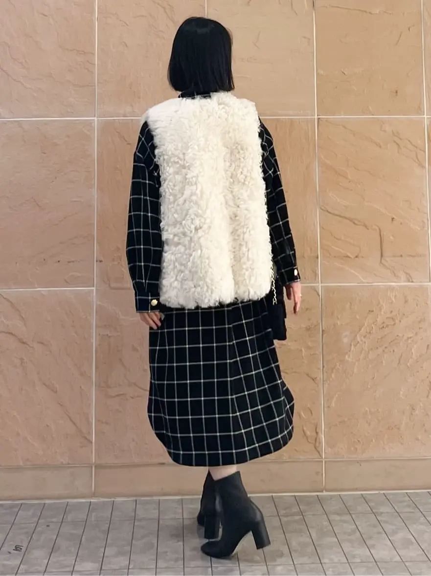 GRACE CONTINENTAL The Banquet yuri コーディネート画像