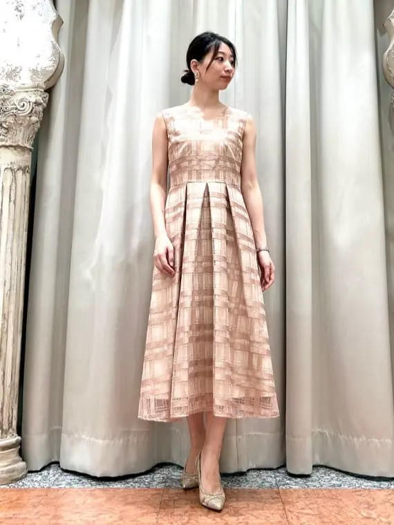 GRACE CONTINENTAL The Banquet eri コーディネート画像