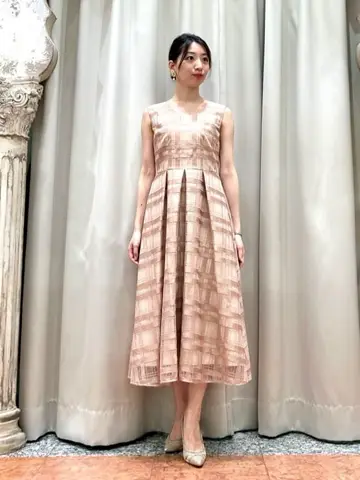 GRACE CONTINENTAL The Banquet eri コーディネート画像