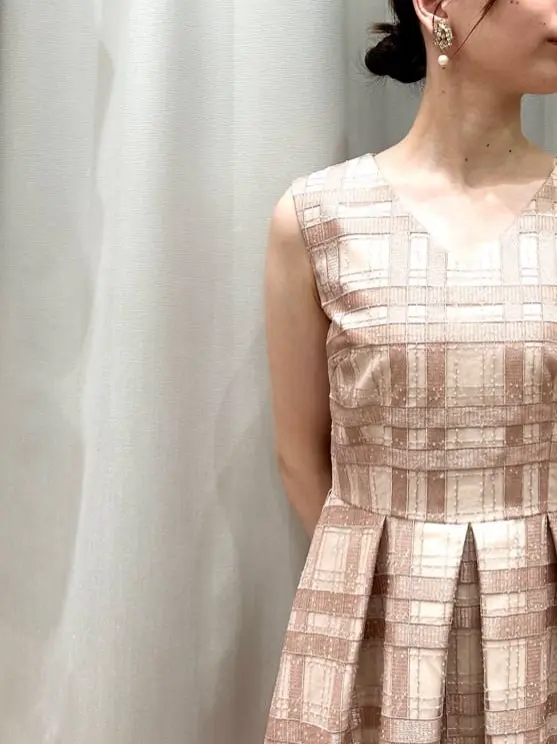 GRACE CONTINENTAL The Banquet eri コーディネート画像