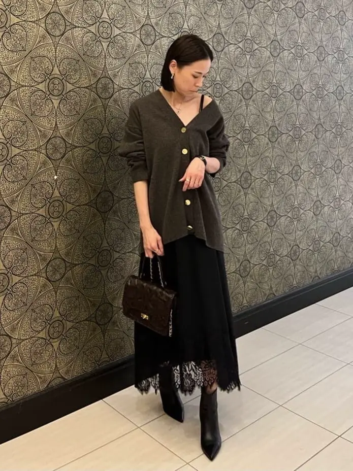 GRACE CONTINENTAL The Banquet 亀田 未希 コーディネート画像