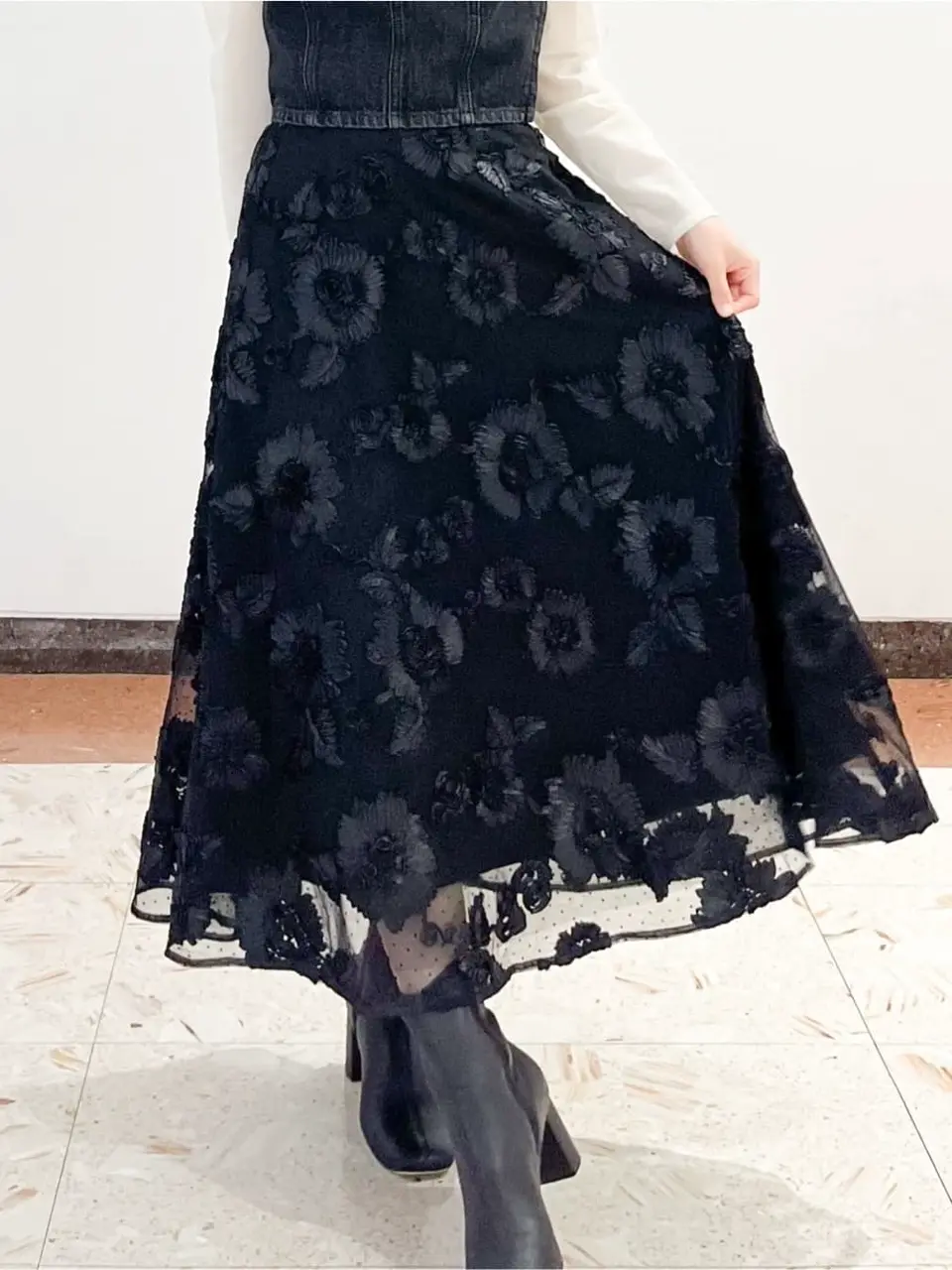 GRACE CONTINENTAL The Banquet yuri コーディネート画像