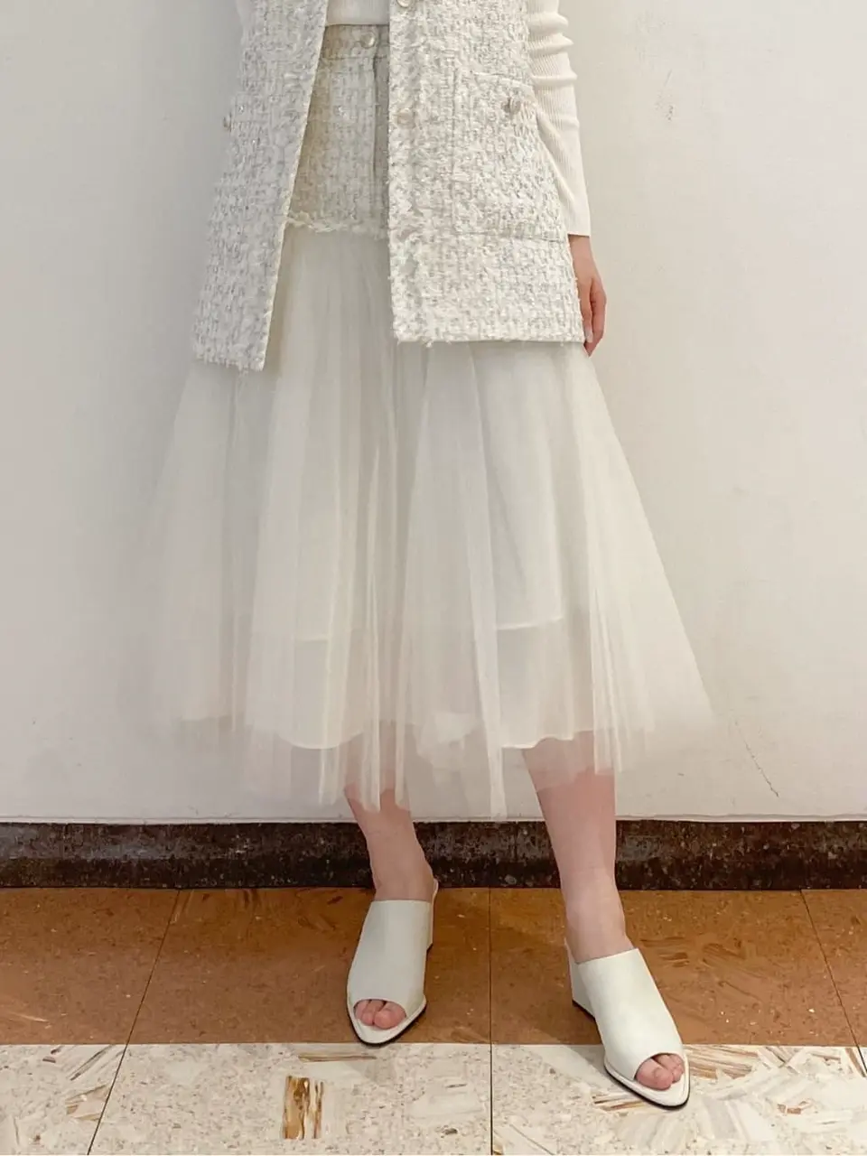 GRACE CONTINENTAL The Banquet mikiho コーディネート画像