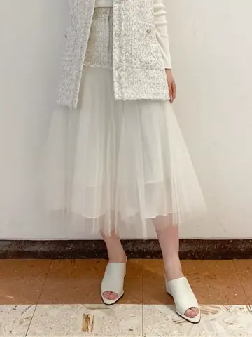 GRACE CONTINENTAL The Banquet mikiho コーディネート画像