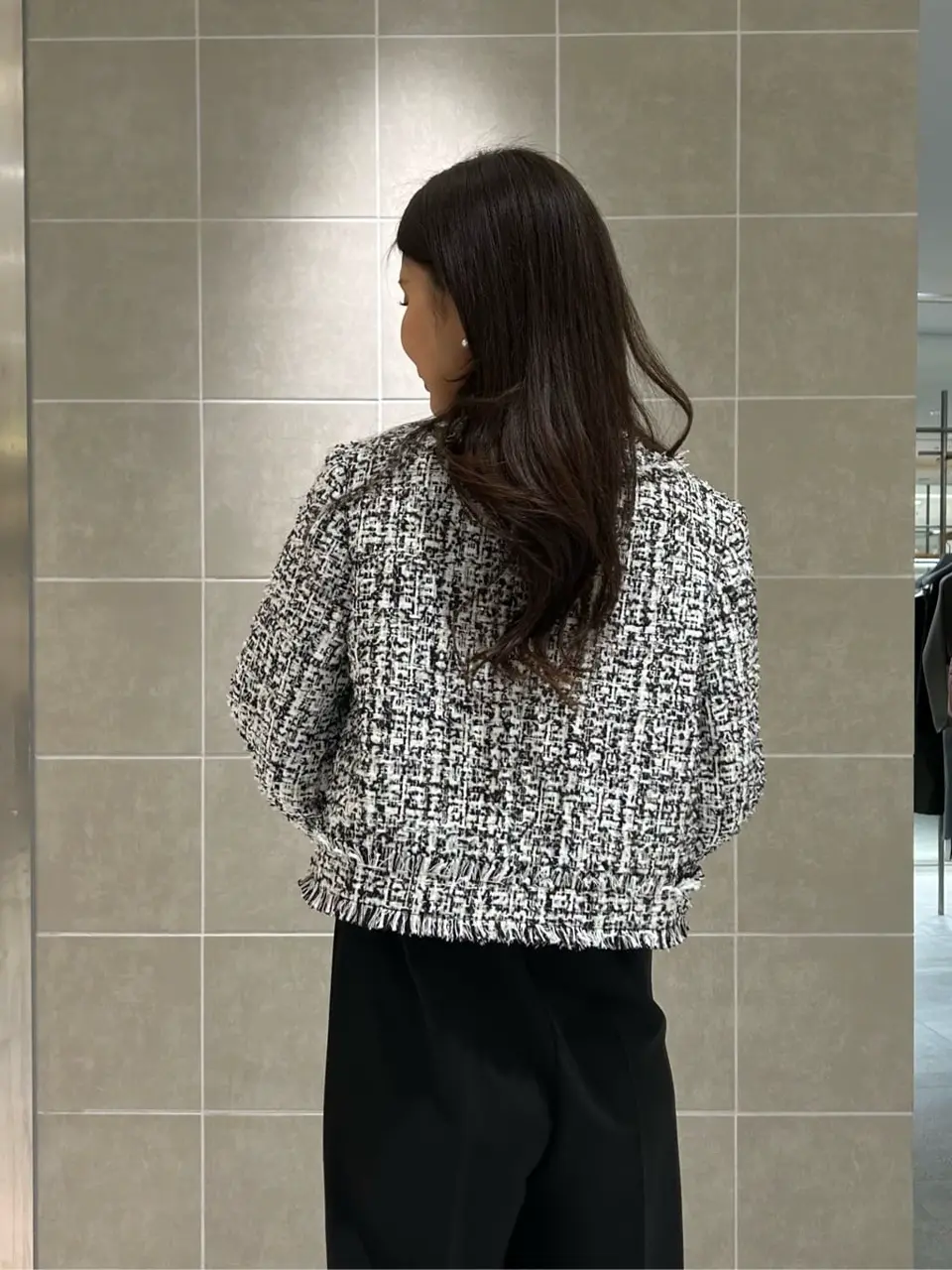 GRACE CONTINENTAL The Banquet 志田　悠 コーディネート画像