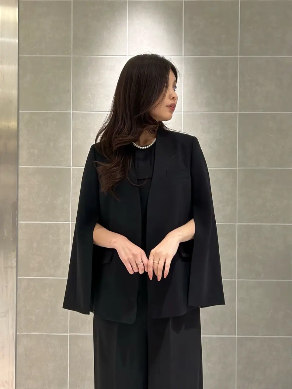 GRACE CONTINENTAL The Banquet 志田　悠 コーディネート画像