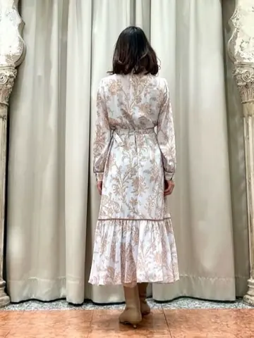 GRACE CONTINENTAL The Banquet eri コーディネート画像