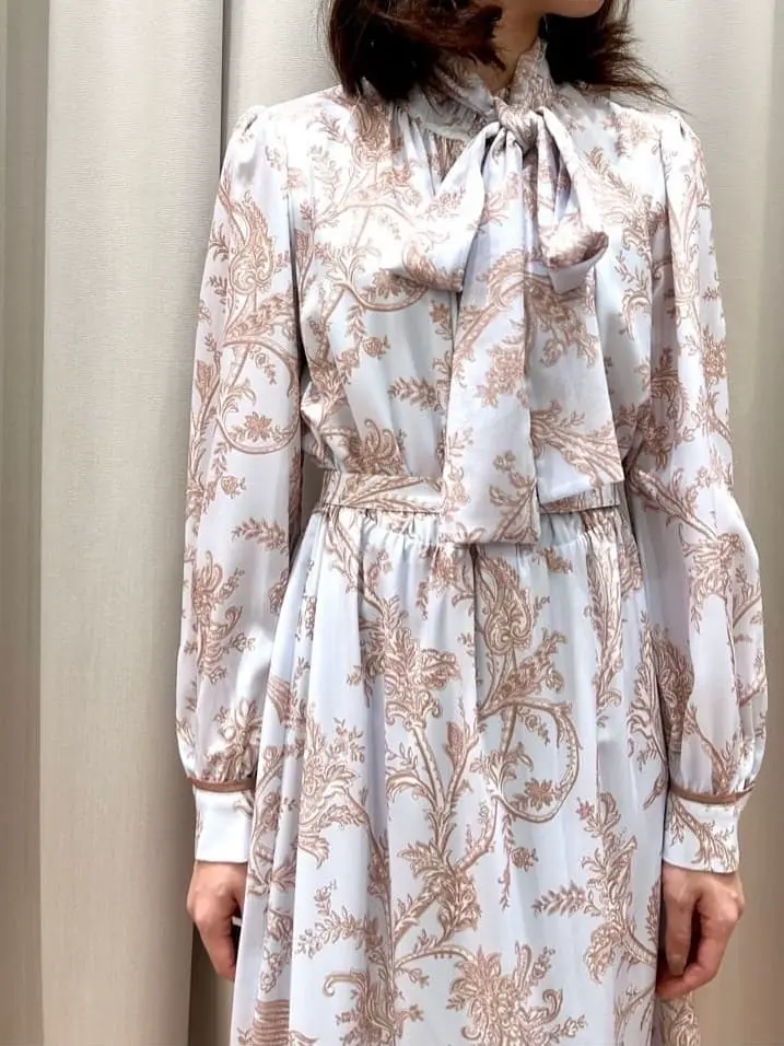 GRACE CONTINENTAL The Banquet eri コーディネート画像