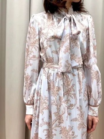 GRACE CONTINENTAL The Banquet eri コーディネート画像