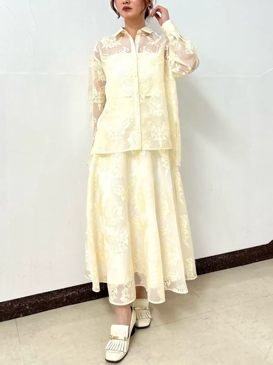 GRACE CONTINENTAL The Banquet Kogane. コーディネート画像