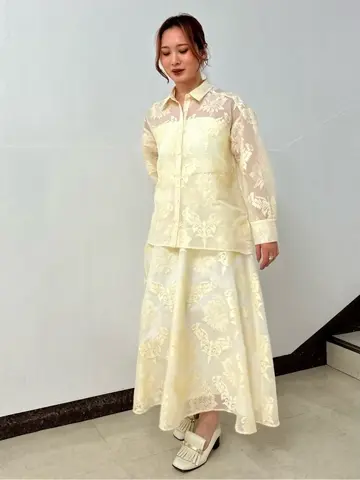 GRACE CONTINENTAL The Banquet Kogane. コーディネート画像