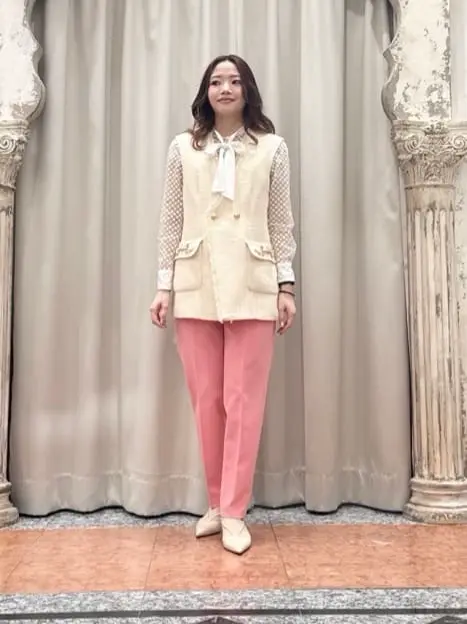  関谷　真琴 コーディネート画像