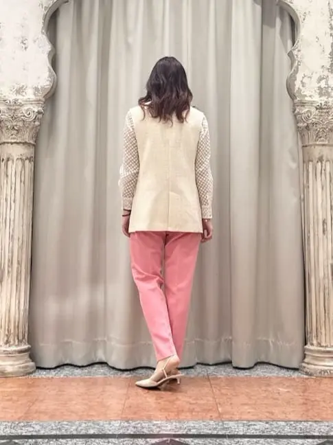 GRACE CONTINENTAL The Banquet 関谷　真琴 コーディネート画像