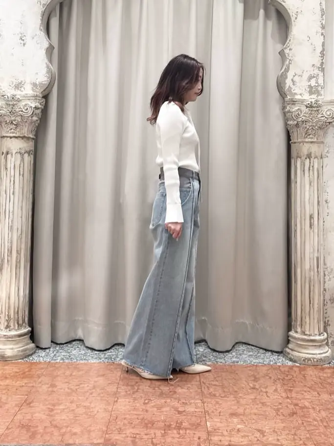 GRACE CONTINENTAL The Banquet 関谷　真琴 コーディネート画像