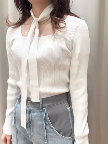 GRACE CONTINENTAL The Banquet 関谷　真琴 コーディネート画像