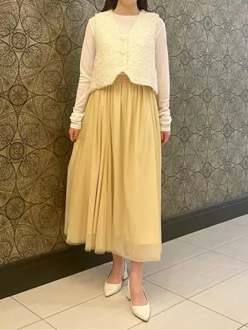 GRACE CONTINENTAL The Banquet 赤坂 梨来 コーディネート画像