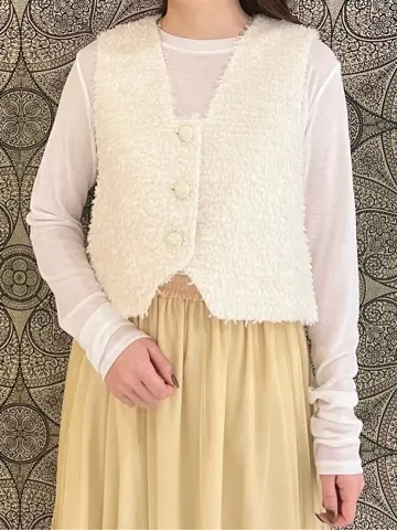 GRACE CONTINENTAL The Banquet 赤坂 梨来 コーディネート画像