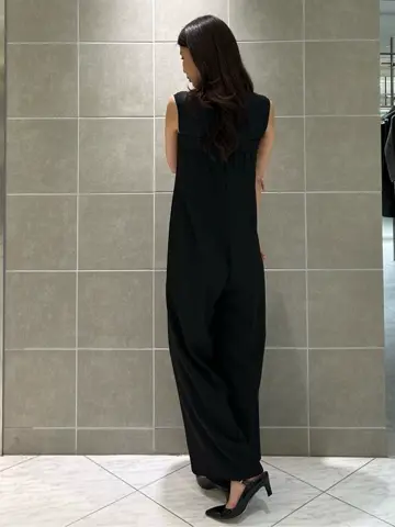 GRACE CONTINENTAL The Banquet 志田　悠 コーディネート画像