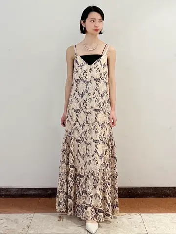 GRACE CONTINENTAL The Banquet yuri コーディネート画像