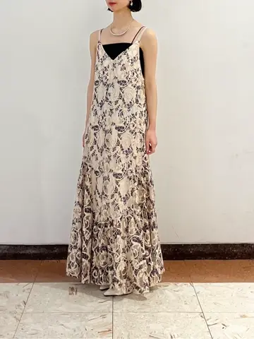 GRACE CONTINENTAL The Banquet yuri コーディネート画像