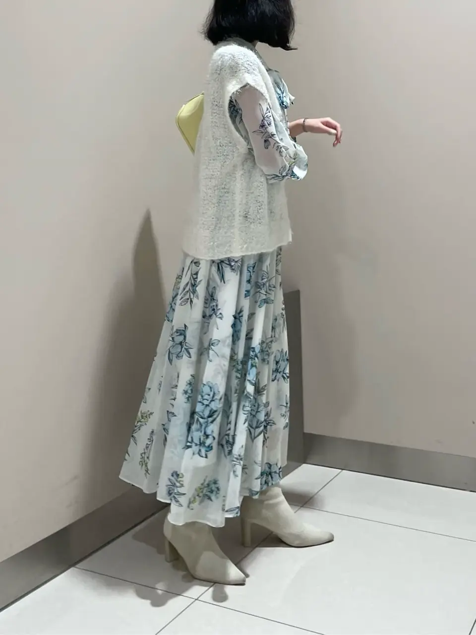 GRACE CONTINENTAL The Banquet Ezawa.M コーディネート画像