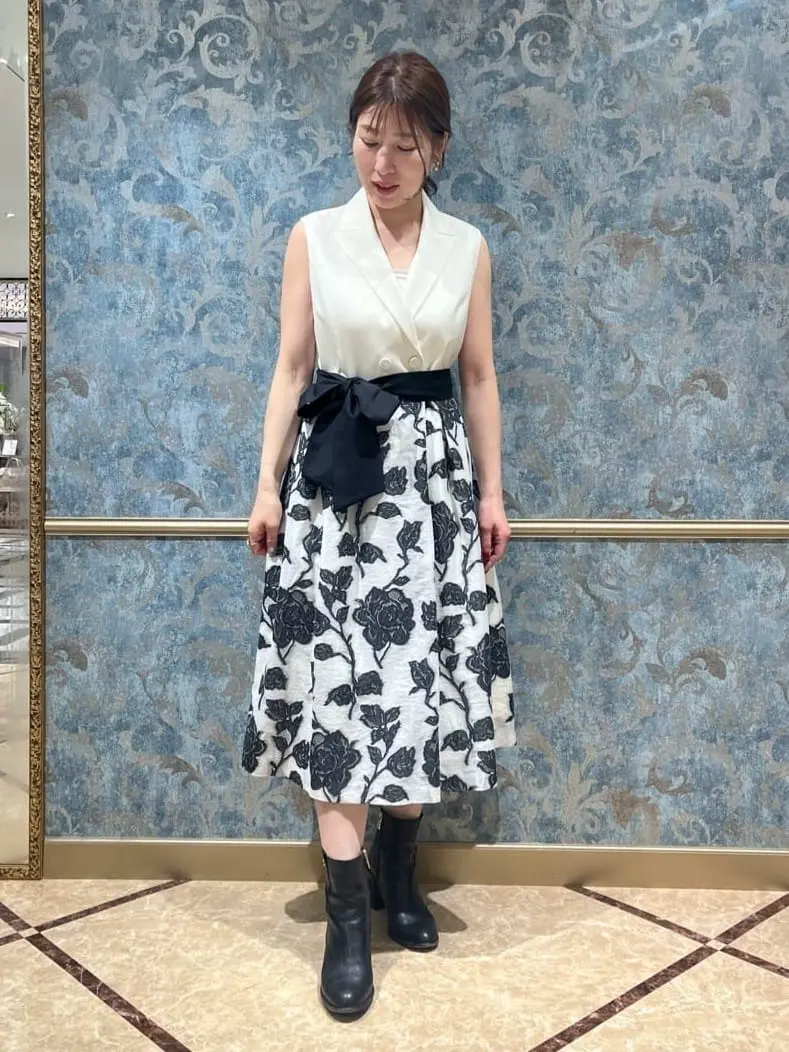 GRACE CONTINENTAL The Banquet 泉　智子 コーディネート画像