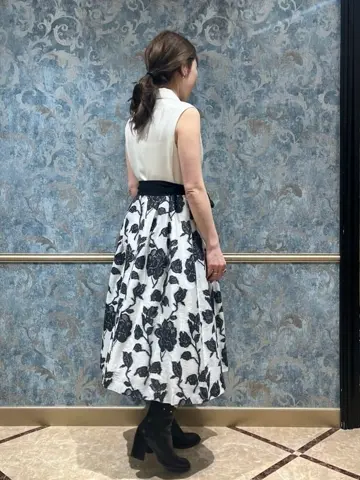 GRACE CONTINENTAL The Banquet 泉　智子 コーディネート画像