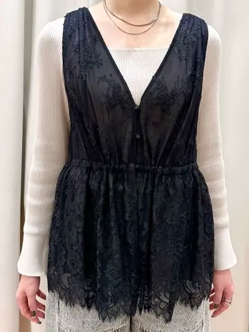 GRACE CONTINENTAL The Banquet 遠藤　みずき コーディネート画像