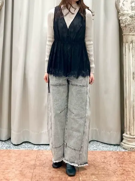 GRACE CONTINENTAL The Banquet 遠藤　みずき コーディネート画像