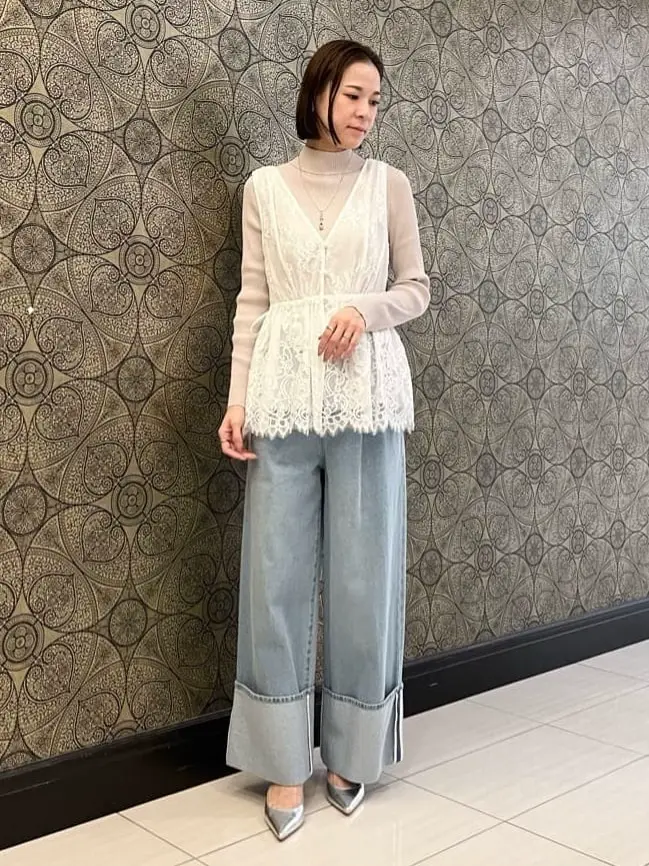 GRACE CONTINENTAL The Banquet 亀田 未希 コーディネート画像