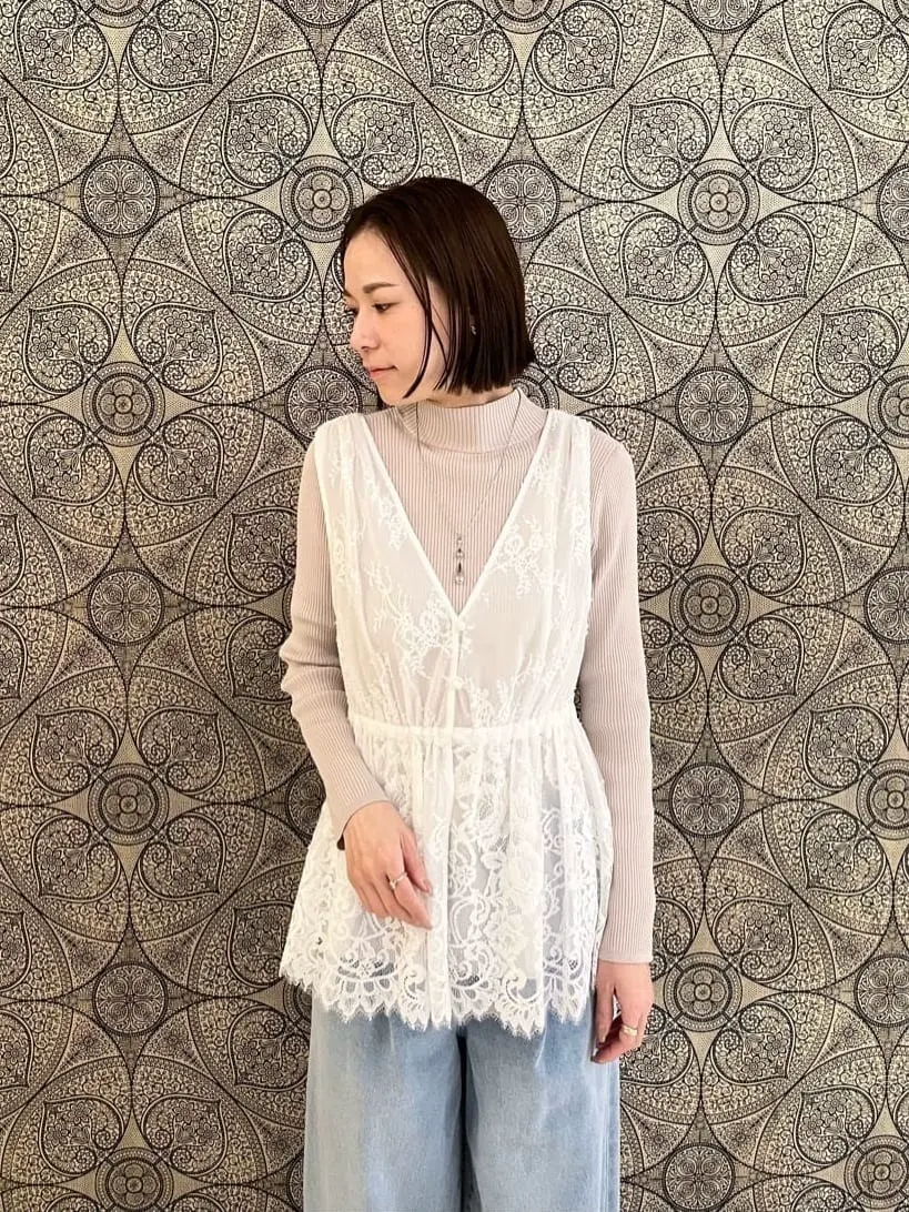 GRACE CONTINENTAL The Banquet 亀田 未希 コーディネート画像