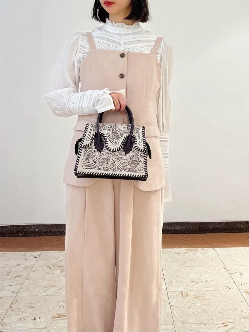 GRACE CONTINENTAL The Banquet yuri コーディネート画像