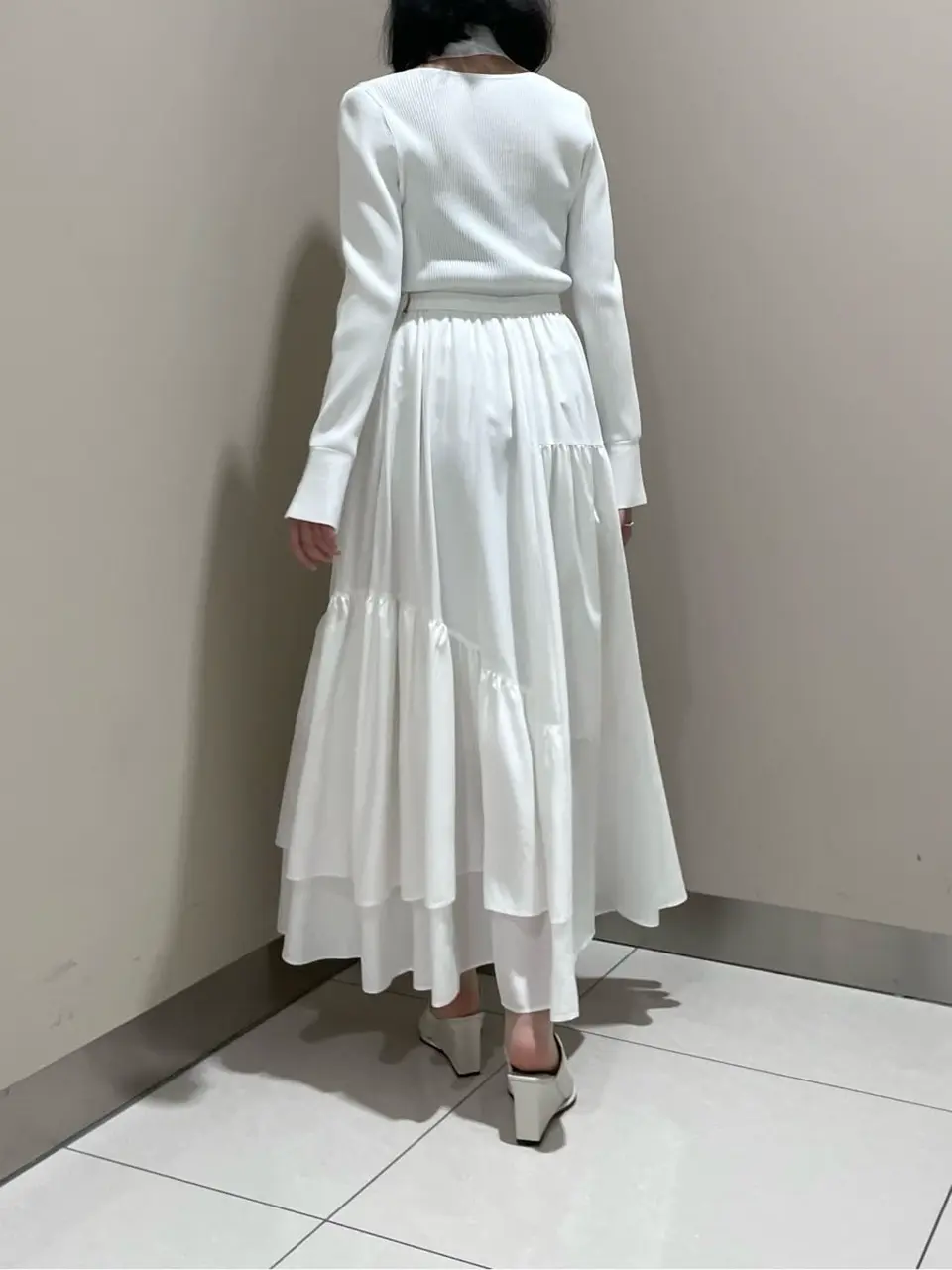 GRACE CONTINENTAL The Banquet Ezawa.M コーディネート画像