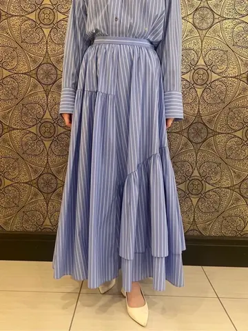 GRACE CONTINENTAL The Banquet 赤坂 梨来 コーディネート画像