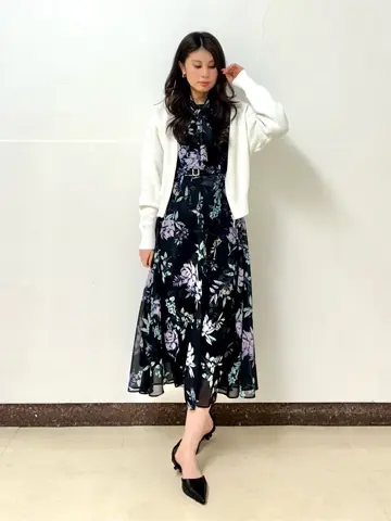 GRACE CONTINENTAL The Banquet 志田　悠 コーディネート画像