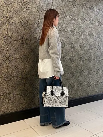 GRACE CONTINENTAL The Banquet 赤坂 梨来 コーディネート画像