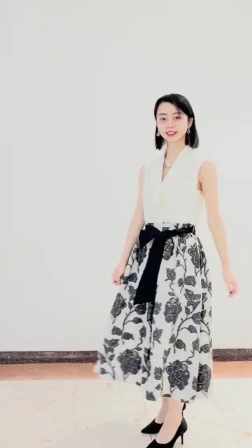 GRACE CONTINENTAL The Banquet yuri コーディネート画像