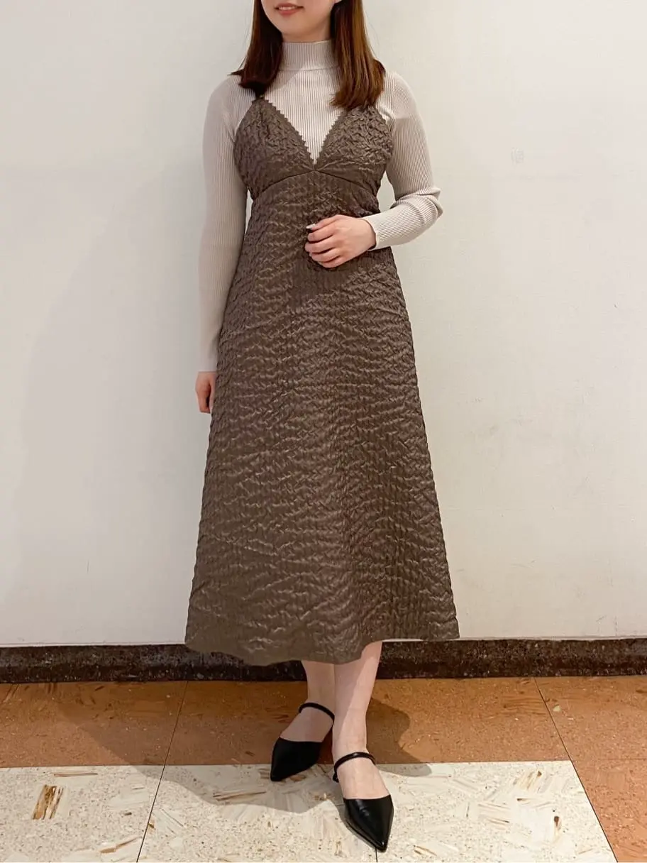 GRACE CONTINENTAL The Banquet mikiho コーディネート画像