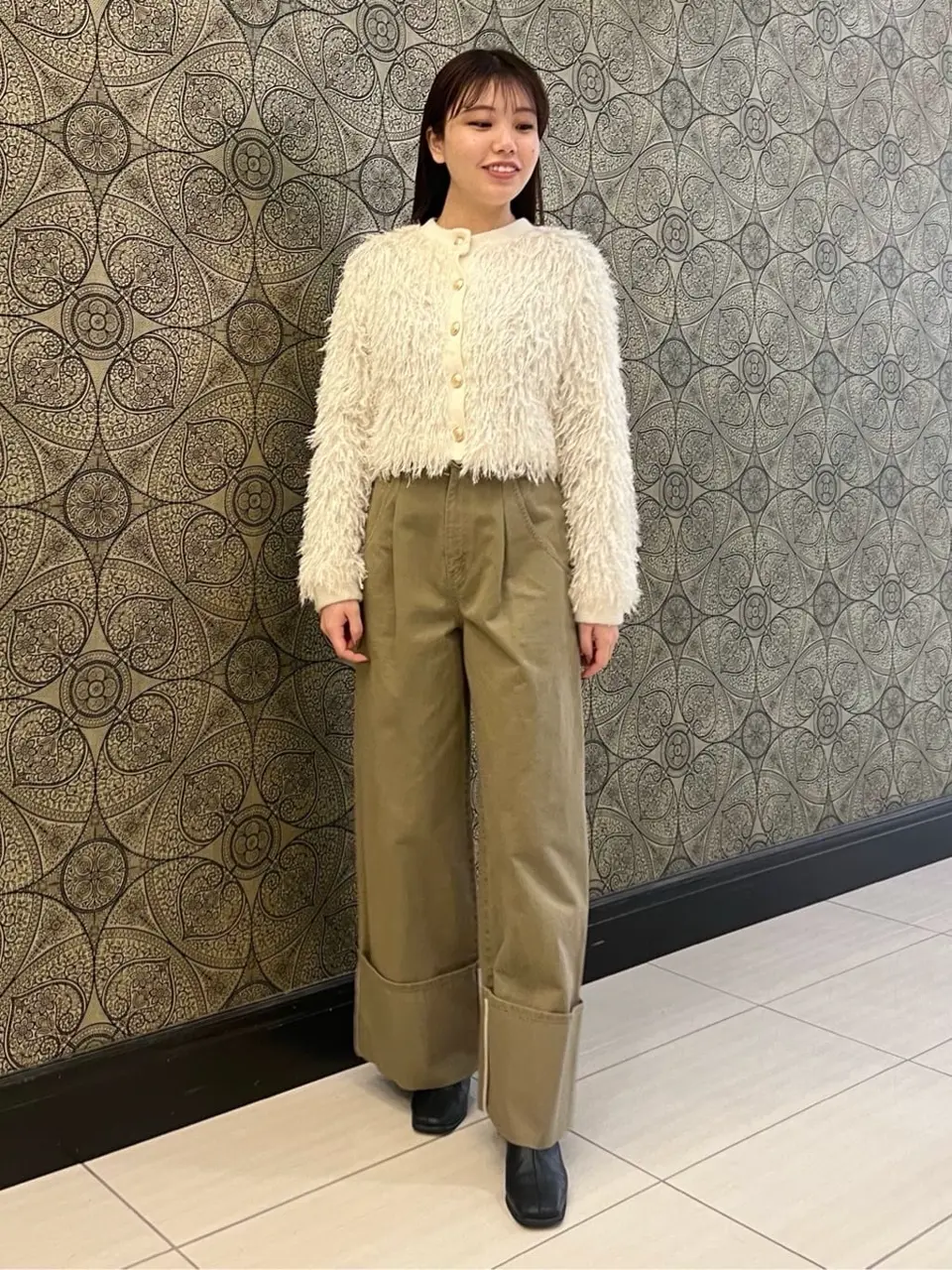 GRACE CONTINENTAL The Banquet 赤坂 梨来 コーディネート画像