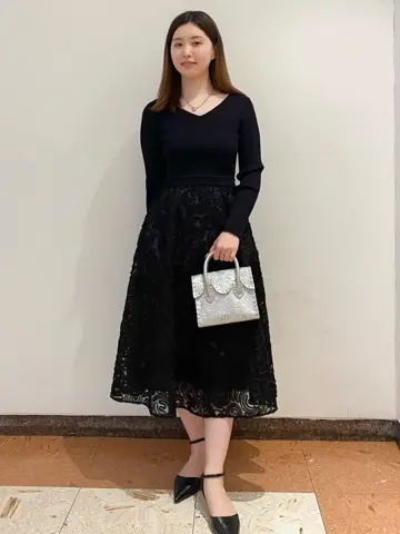 GRACE CONTINENTAL The Banquet mikiho コーディネート画像