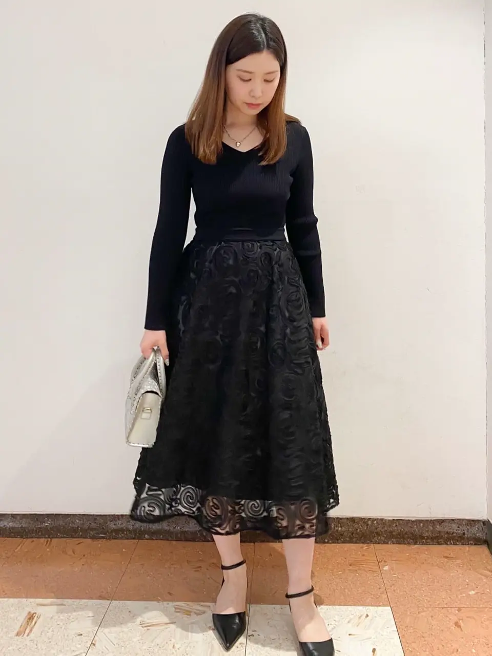 GRACE CONTINENTAL The Banquet mikiho コーディネート画像