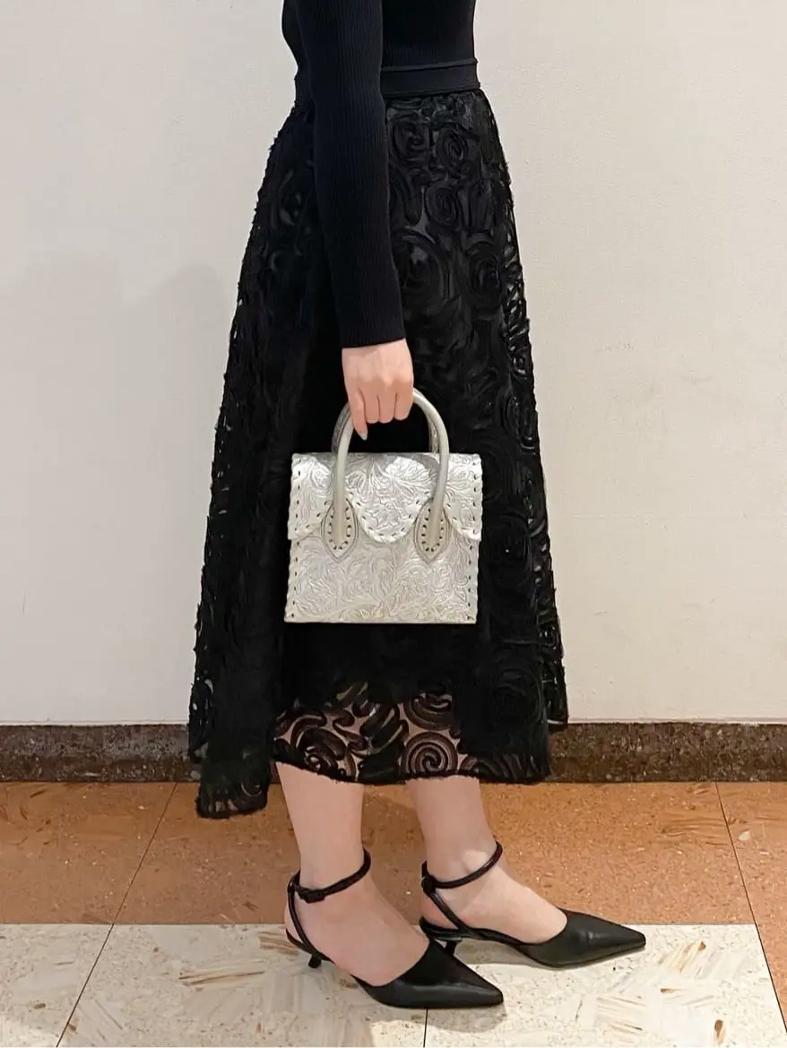 GRACE CONTINENTAL The Banquet mikiho コーディネート画像