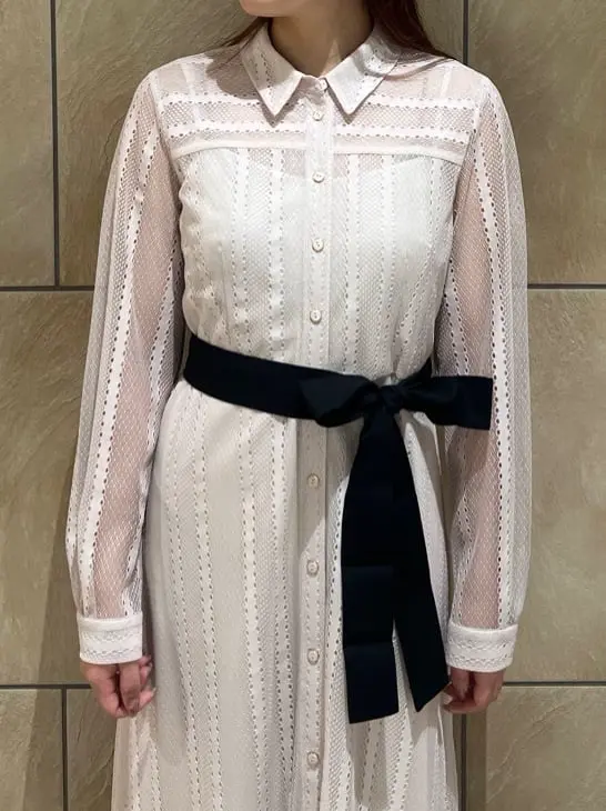 GRACE CONTINENTAL The Banquet 赤坂 梨来 コーディネート画像