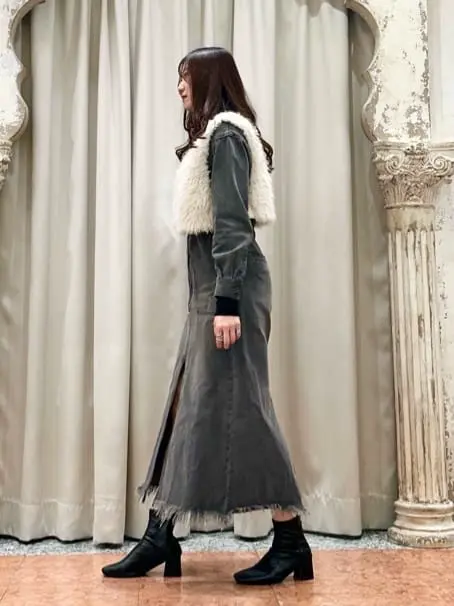 GRACE CONTINENTAL The Banquet 遠藤　みずき コーディネート画像